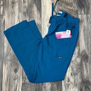 Koi lite scrub bottoms